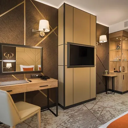 Jaegerhof Hotel 4*