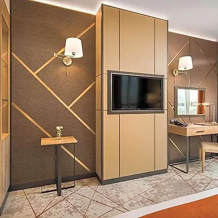 Jägerhof 4*