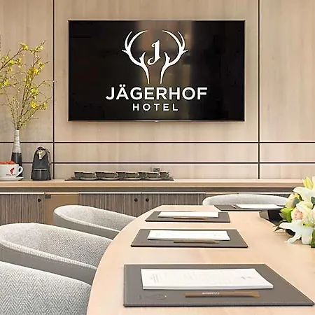 Jägerhof Hotel 4*